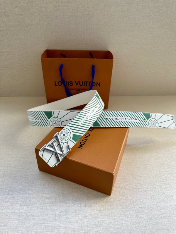 激安ルイヴィトンベルト素材ディテール